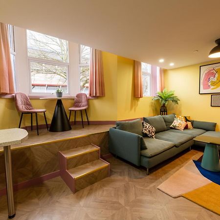 Aaron Wise - 51 Fitzhamon Apartments Кардіфф Екстер'єр фото